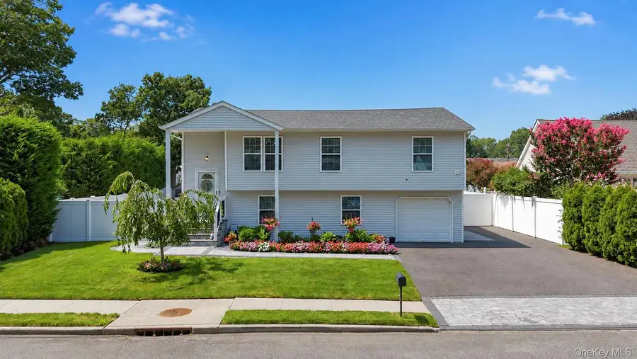 42 Audubon Avenue, Holbrook, NY 11741 - #2