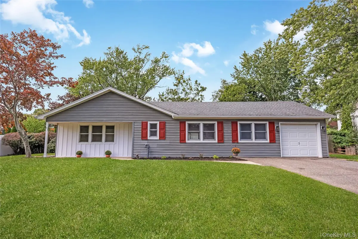 5 Lillian Street, Port Jefferson Station, NY 11776 - #1