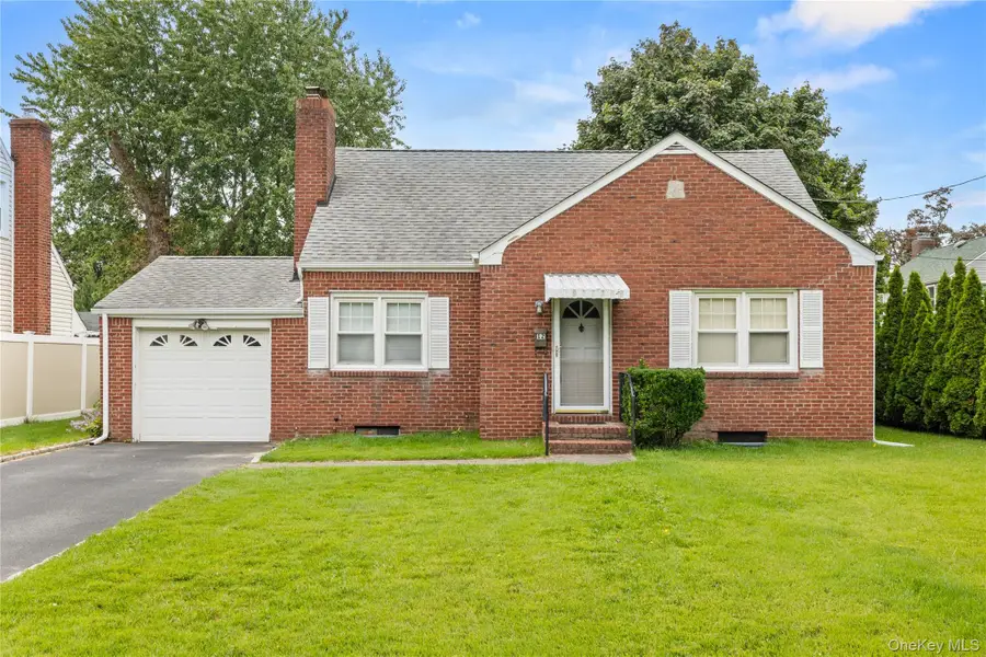 12 Benjamin Avenue, Amityville, NY 11701 - #2