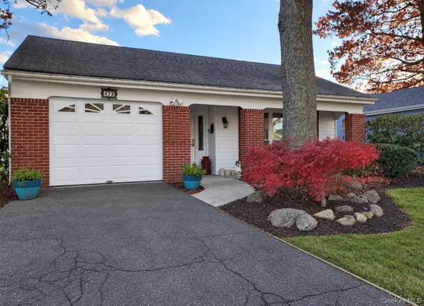 473 Stratford Lane, Ridge, NY 11961