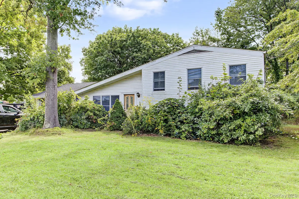 27 Convent Road, Orangeburg, NY 10962 - #1