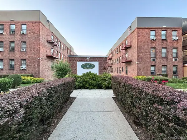 215-37 48th Ave #2B, Bayside, NY 11361