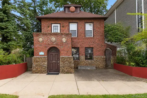145 Arlington Avenue, Valley Stream, NY 11580