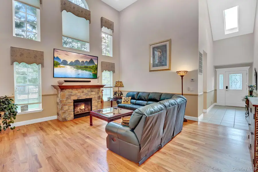 11 Tina Lane, Mount Sinai, NY 11766 - #3