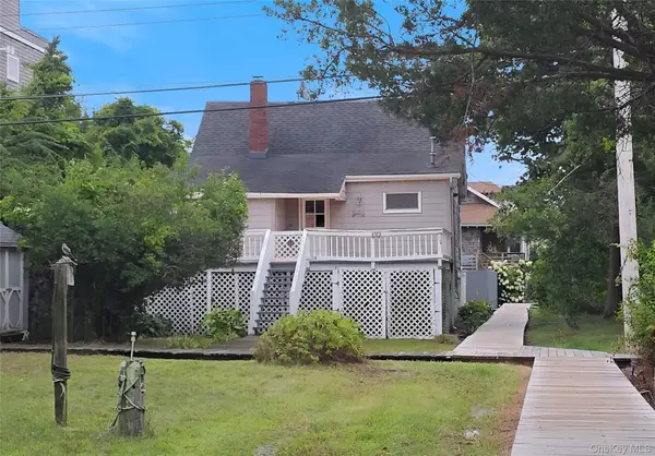 54 Oak Beach Road, Oak Beach, NY 11702