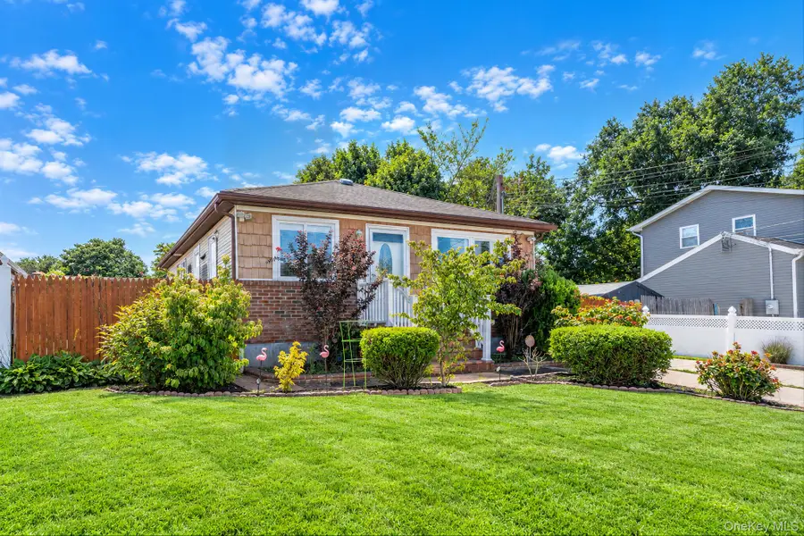 58 Morton Street, Brentwood, NY 11717 - #2