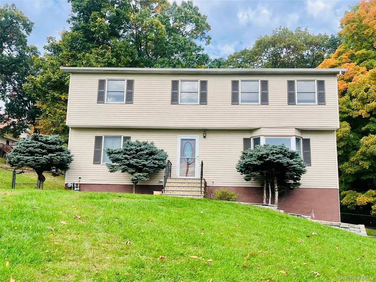 8 Fawn Ridge Court, Harriman, NY 10926 - #1