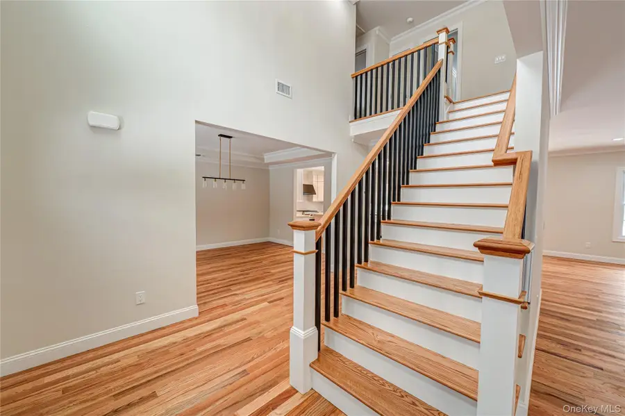 2 Mini Court, Manorville, NY 11949 - #3