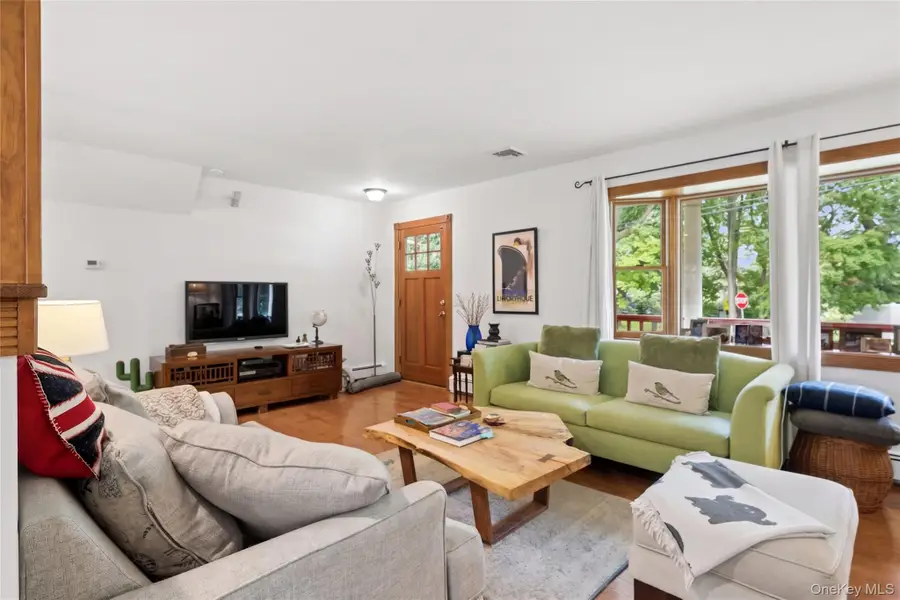 2 Rowley Drive, Northport, NY 11768 - #3