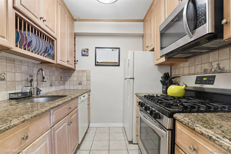 52-30 39th Drive #7G, Woodside, NY 11377 - #3