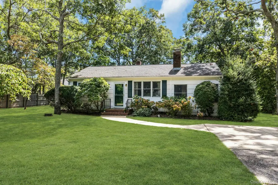 112 Lynncliff Road, Hampton Bays, NY 11946 - #3