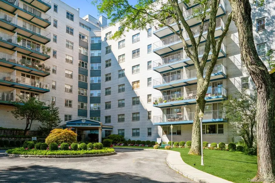 499 N Broadway #3A, White Plains, NY 10603 - #3