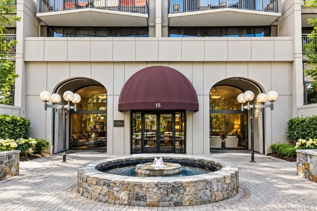 15 Stewart Place #12A, White Plains, NY 10603 - #1