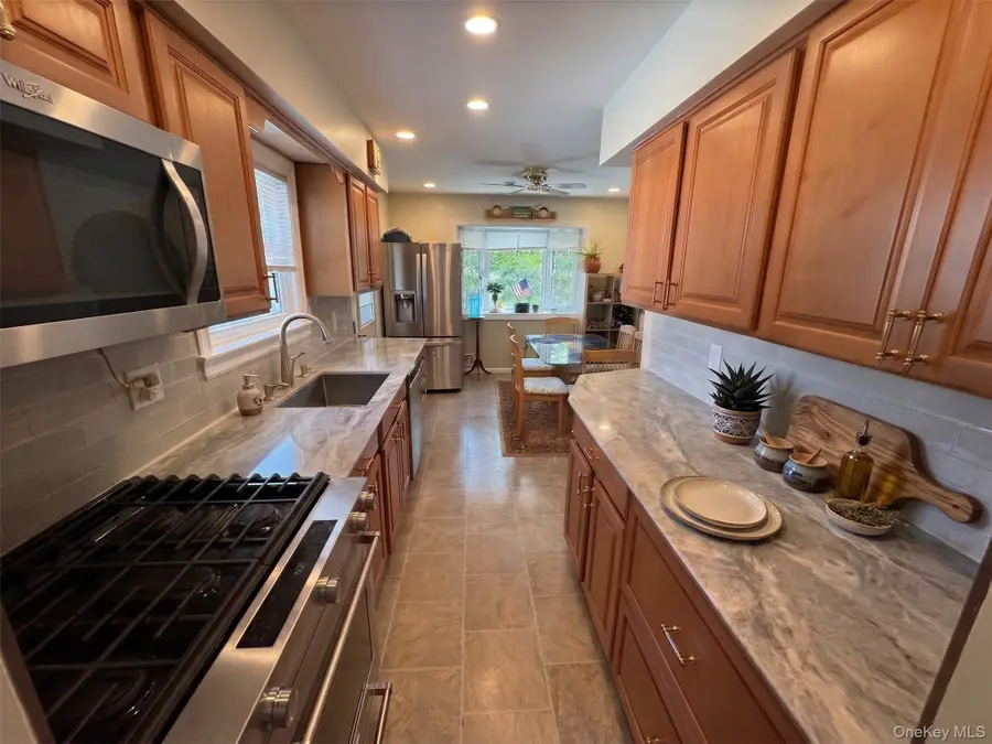 61 Lonergan Drive, Suffern, NY 10901 - #3