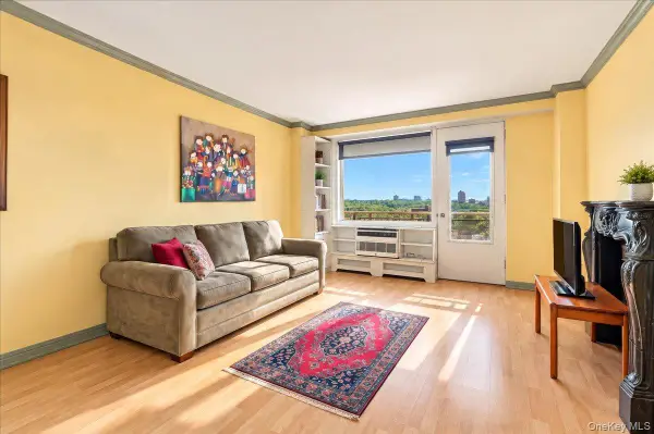 5900 Arlington Avenue #15E, Bronx, NY 10471