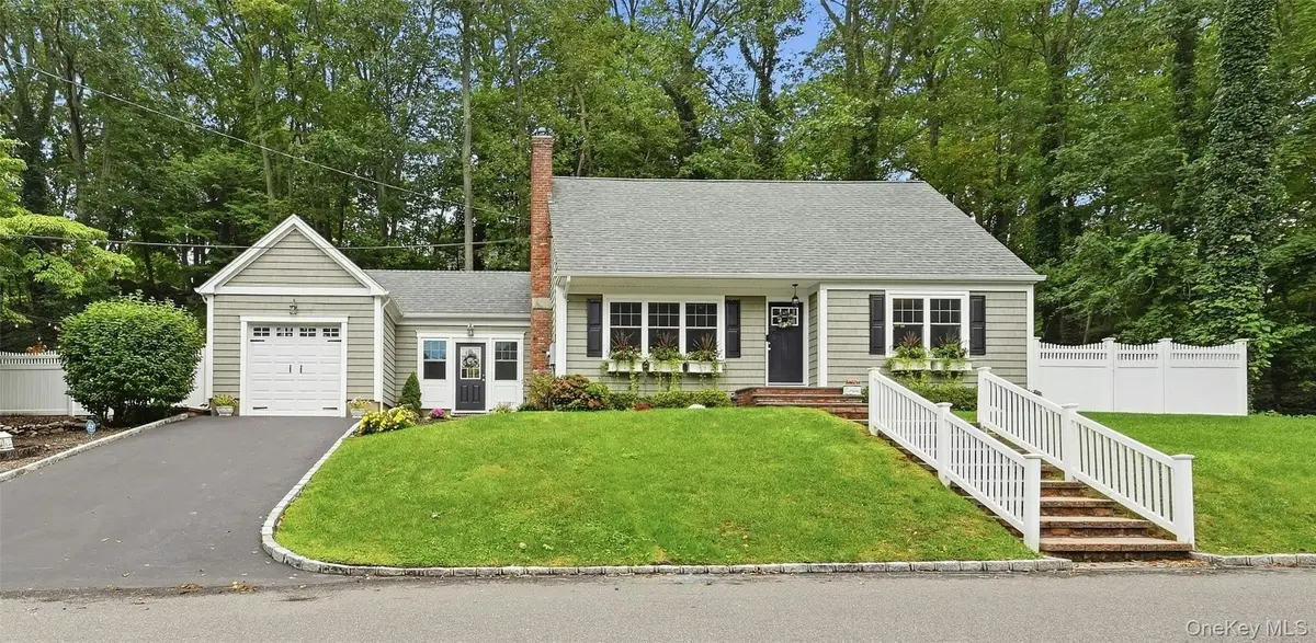 29 Harrison Drive, Northport, NY 11768 - #1
