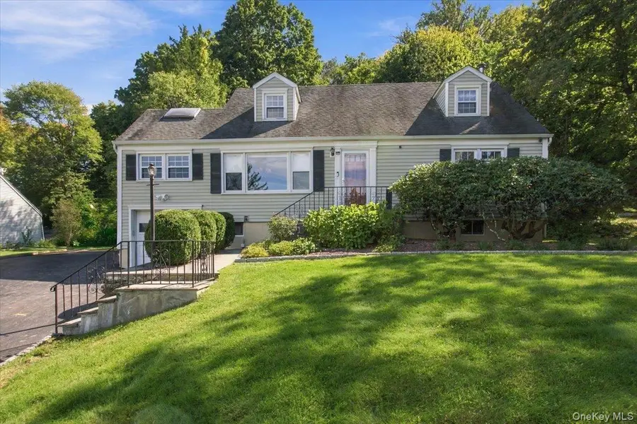 3494 Overlook Avenue, Yorktown Heights, NY 10598 - #2