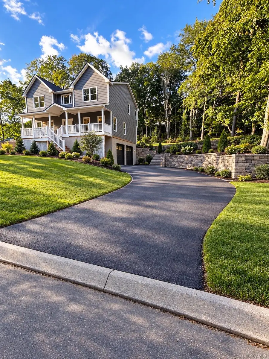 18 Overton Pass, Saint James, NY 11780 - #2