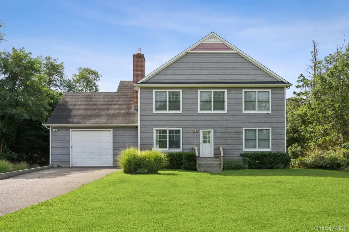 32 Sugar Loaf Road, Southampton, NY 11968 - #1