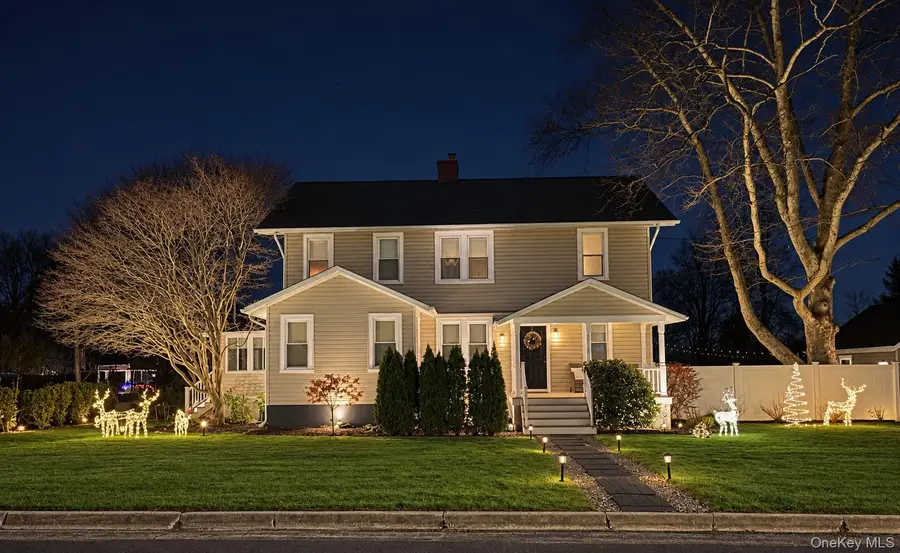 5 Franklin Avenue, Glen Cove, NY 11542 - #3