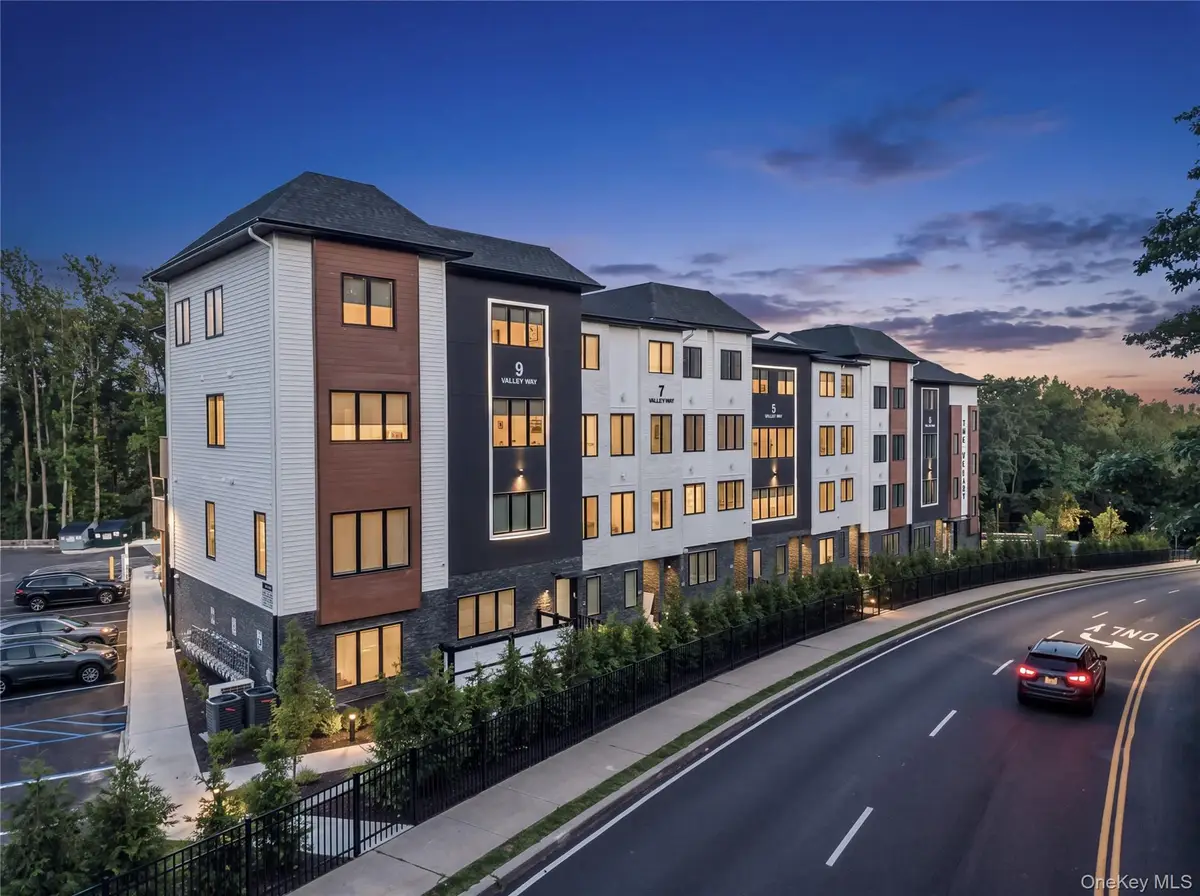 7 Valley Way #321, Spring Valley, NY 10977 - #1