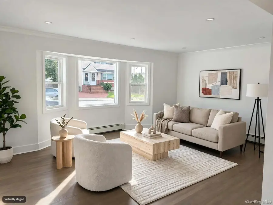 2216 Brooklyn Avenue, Merrick, NY 11566 - #2