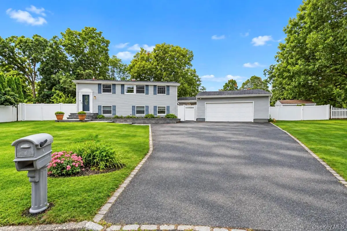 4 Bud Court, East Setauket, NY 11733 - #1