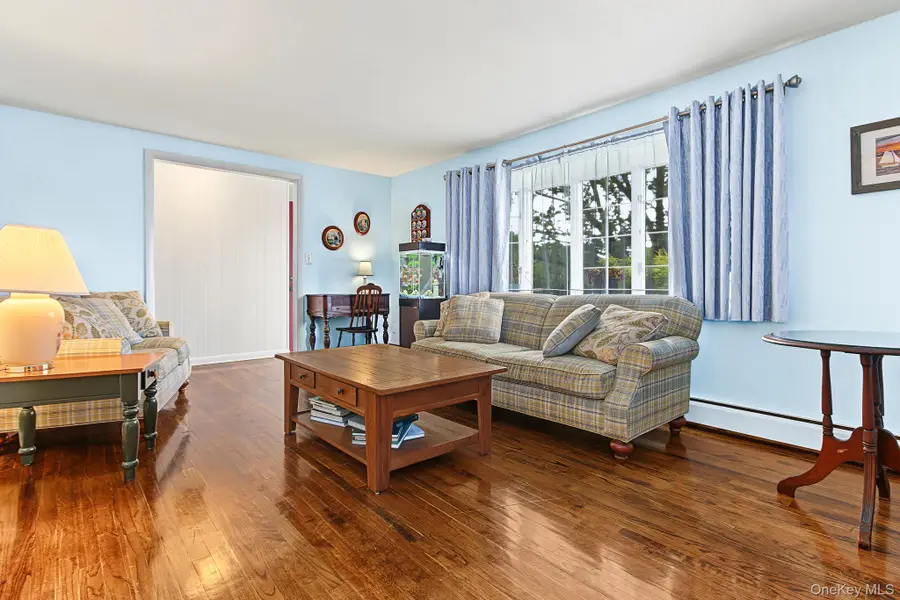 4 Davies Drive, Wappingers Falls, NY 12590 - #3