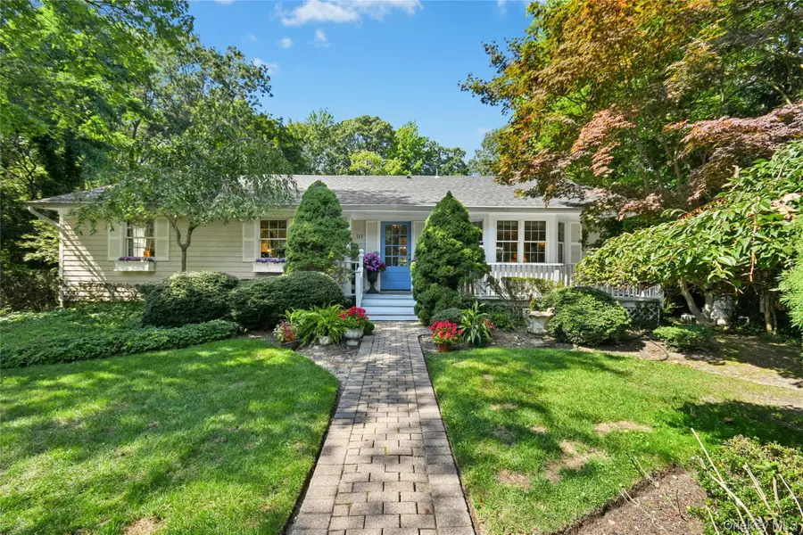 111 Red Oak Court, Port Jefferson, NY 11777 - #3