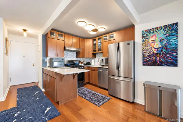 1155 Warburton Avenue #3Y, Yonkers, NY 10701