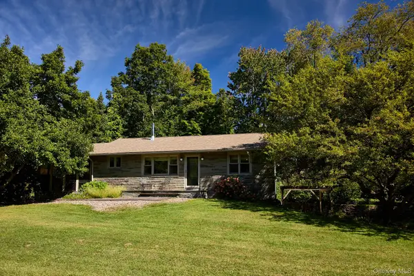 17 Amato Lane #Hasbrouck Pl, Highland, NY 12528
