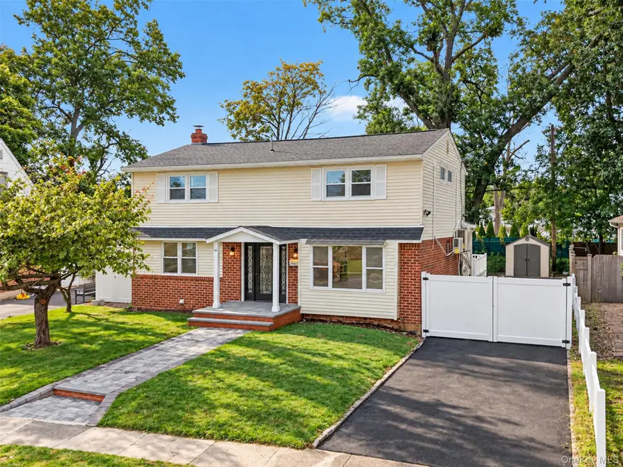 58 Willets Drive, Syosset, NY 11791 - #2