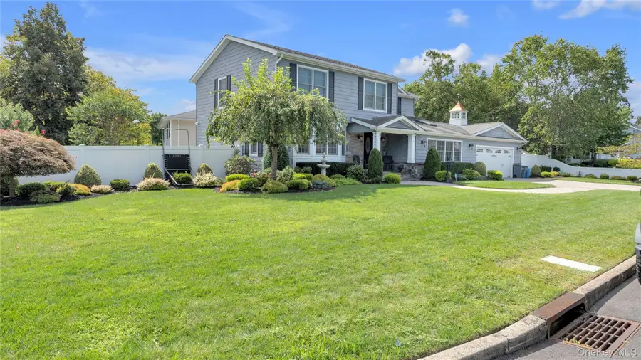 148 Wyandanch Avenue, Babylon, NY 11702 - #3