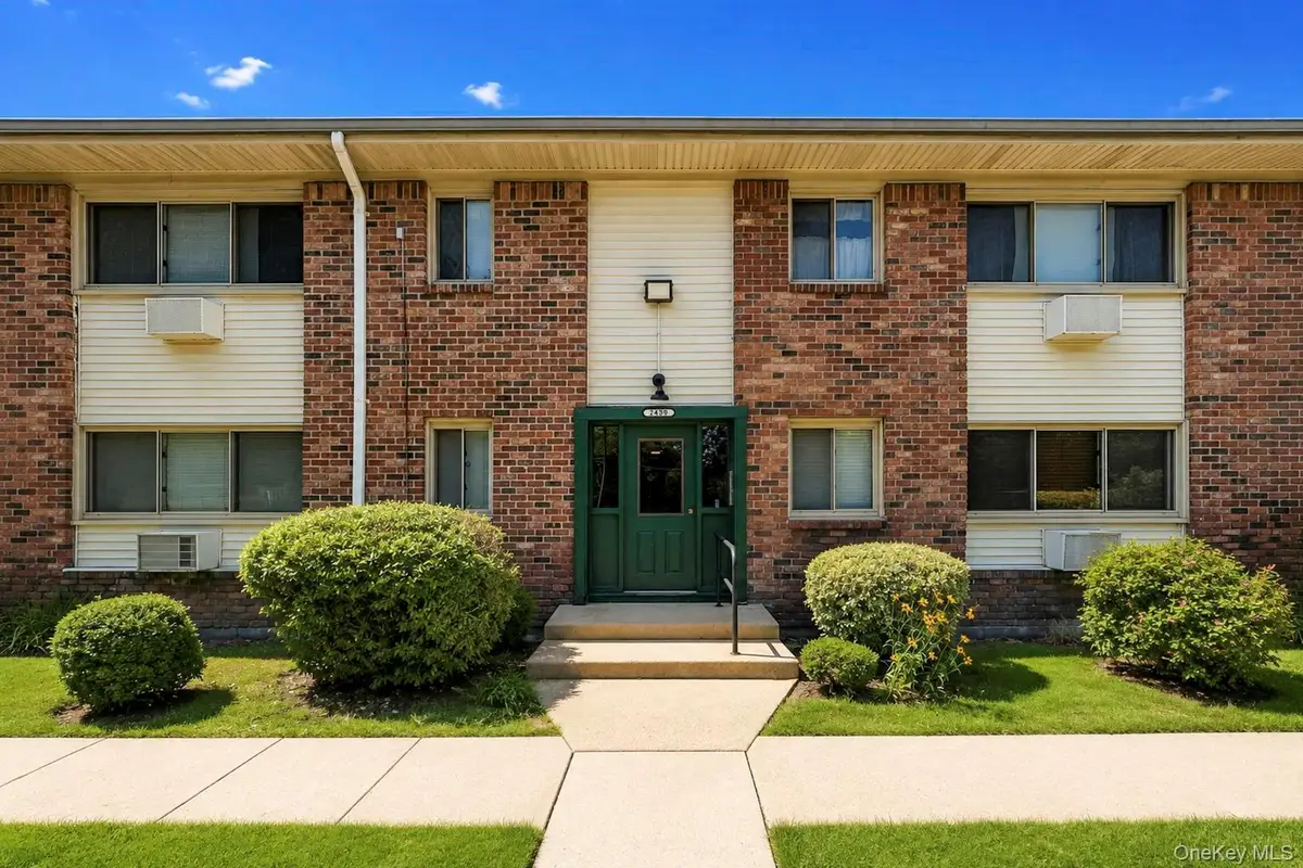 2439 Union Boulevard #3A, Islip, NY 11751 - #1