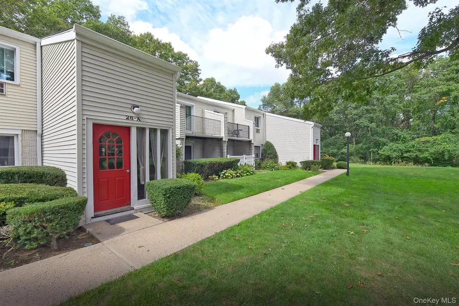 26 Richmond Boulevard #2A, Ronkonkoma, NY 11779 - #3