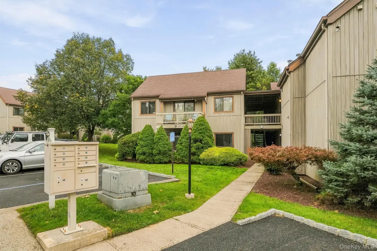 122 Sycamore Drive, Middletown, NY 10940 - #1
