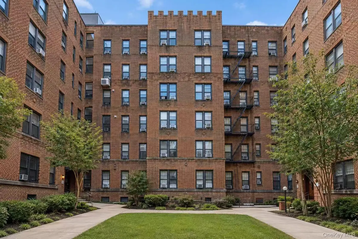 4220 Kissena Boulevard #A10, Flushing, NY 11355 - #1