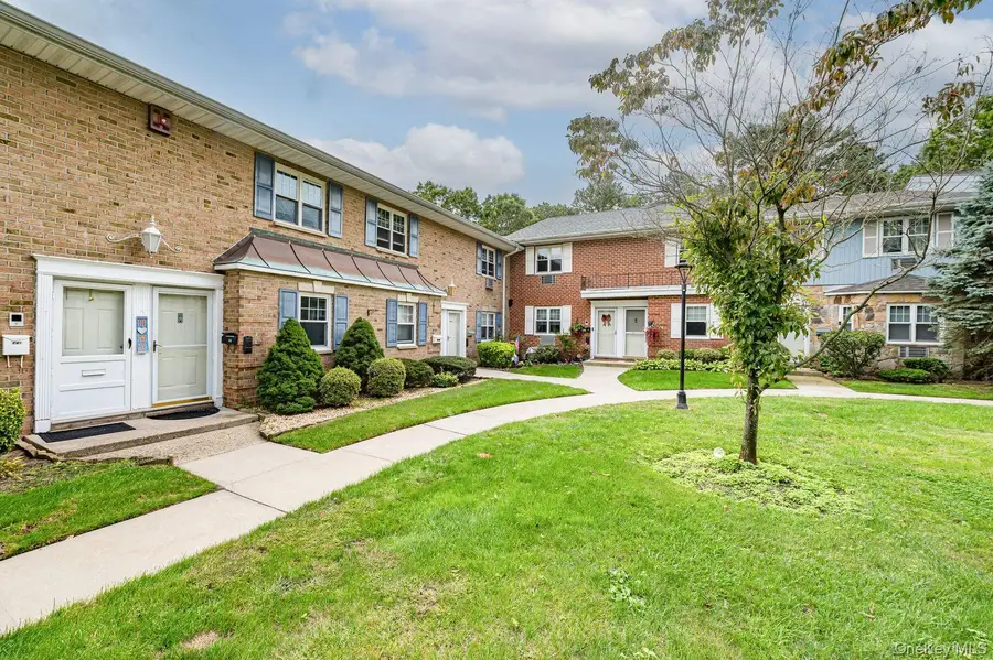 14 Glen Hollow Drive #E37, Holtsville, NY 11742 - #2