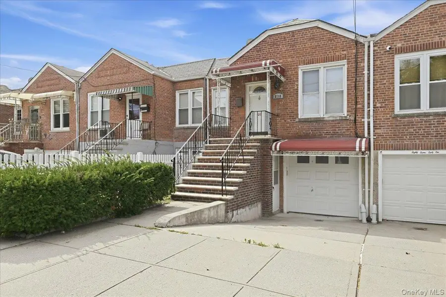 87-68 Little Neck Parkway, Floral Park, NY 11001 - #3