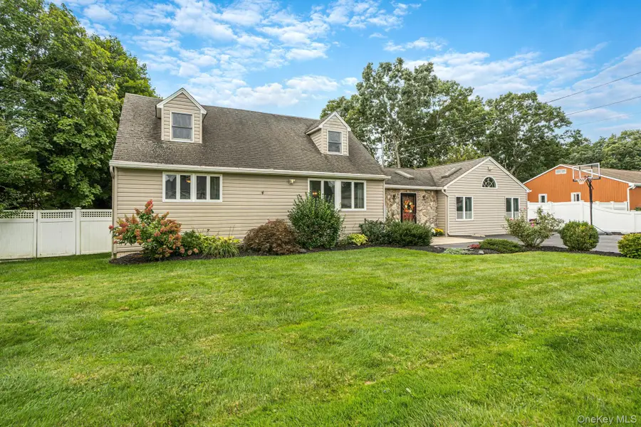 16 Happy Acres Drive, Shirley, NY 11967 - #2