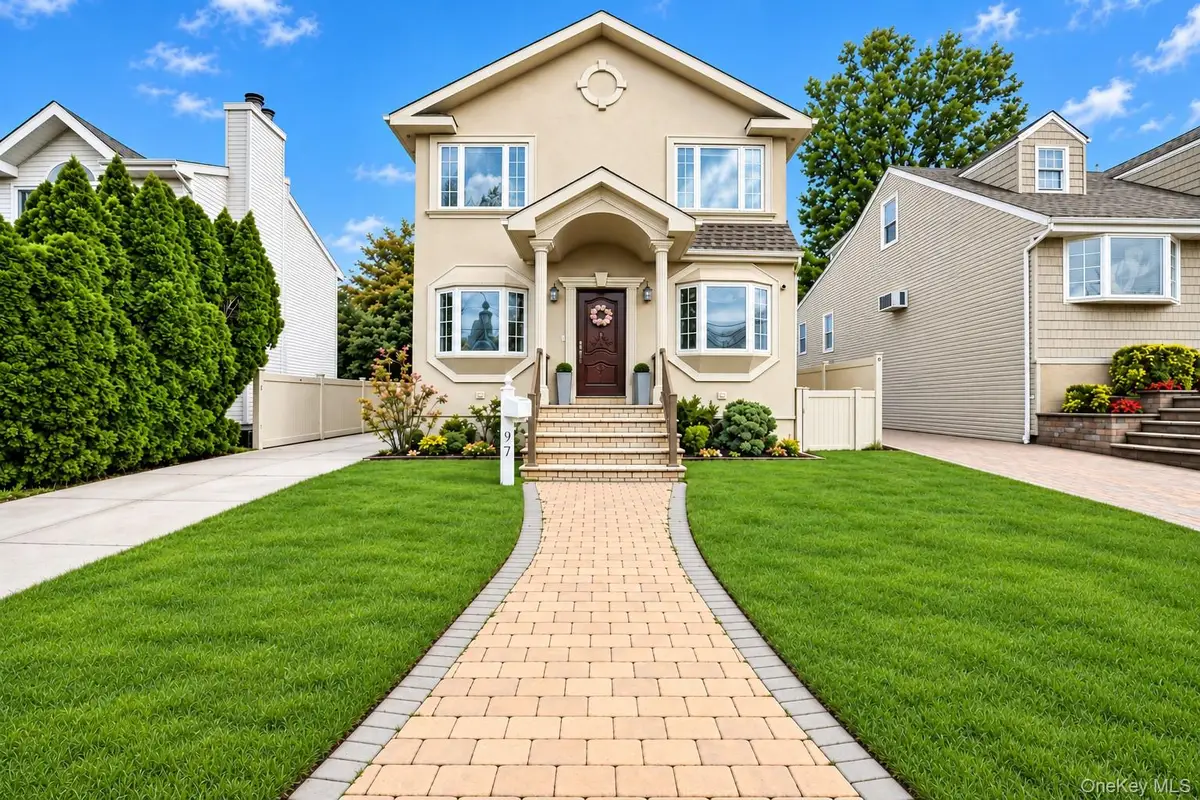 97 Coventry Avenue, Albertson, NY 11507 - #1