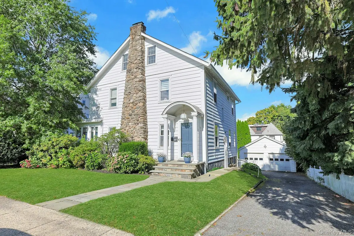 617 Munro Avenue, Mamaroneck, NY 10543 - #1