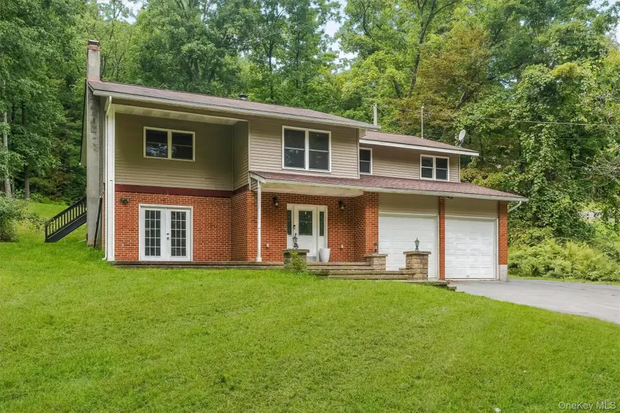 323 Roosa Gap Road, Bloomingburg, NY 12721 - #2
