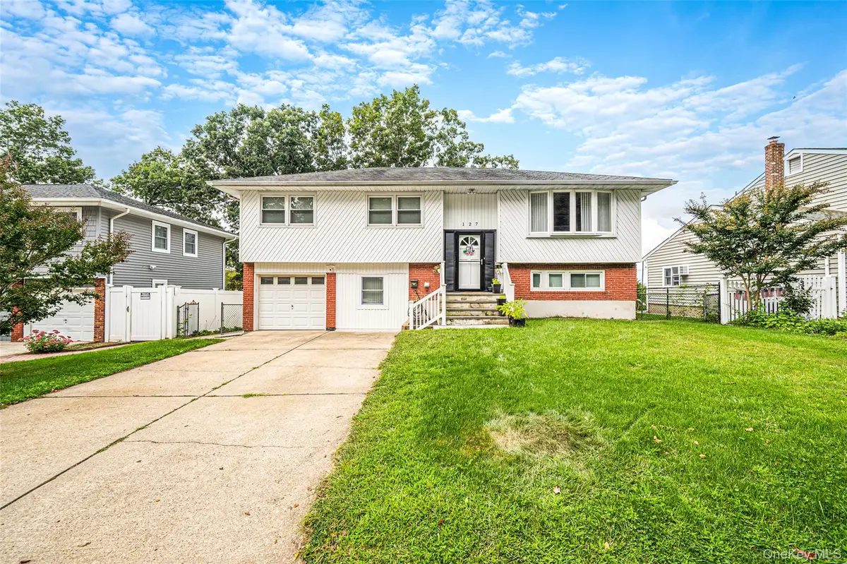 127 Iceland Drive, South Huntington, NY 11746 - #1