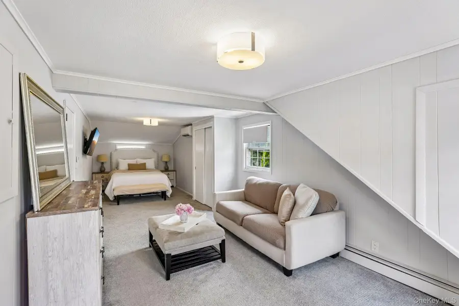 76 Highfield Avenue, Port Washington, NY 11050 - #3