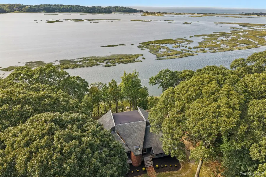 89 Harbor Road, Head Of The Harbor, NY 11780 - #2