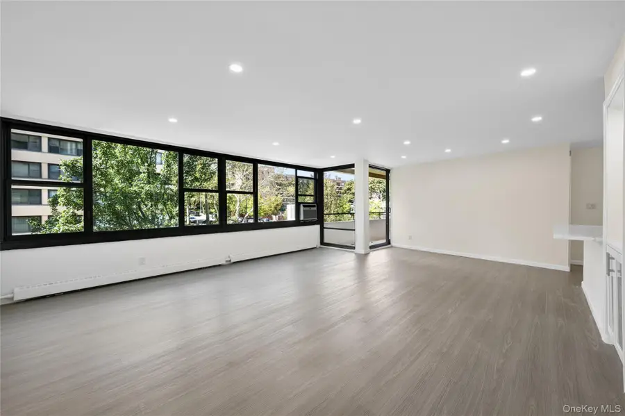 166-26 Powells Cove Boulevard #3D, Beechhurst, NY 11357 - #2