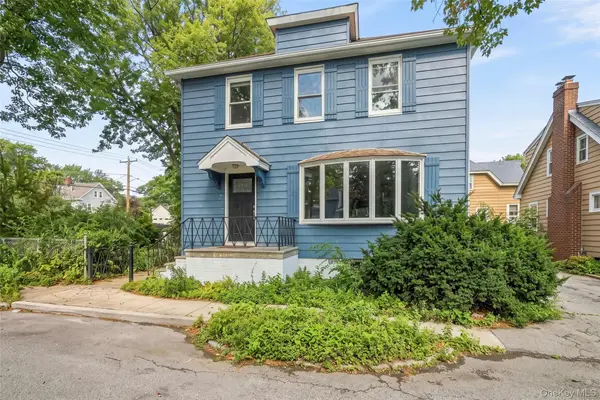 3079 Fearn Place, Bronx, NY 10465