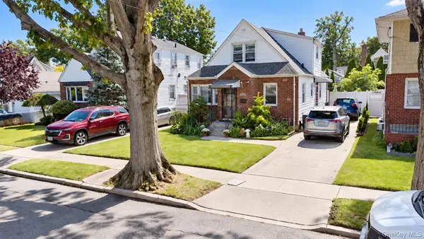1312 Park Avenue, New Hyde Park, NY 11040