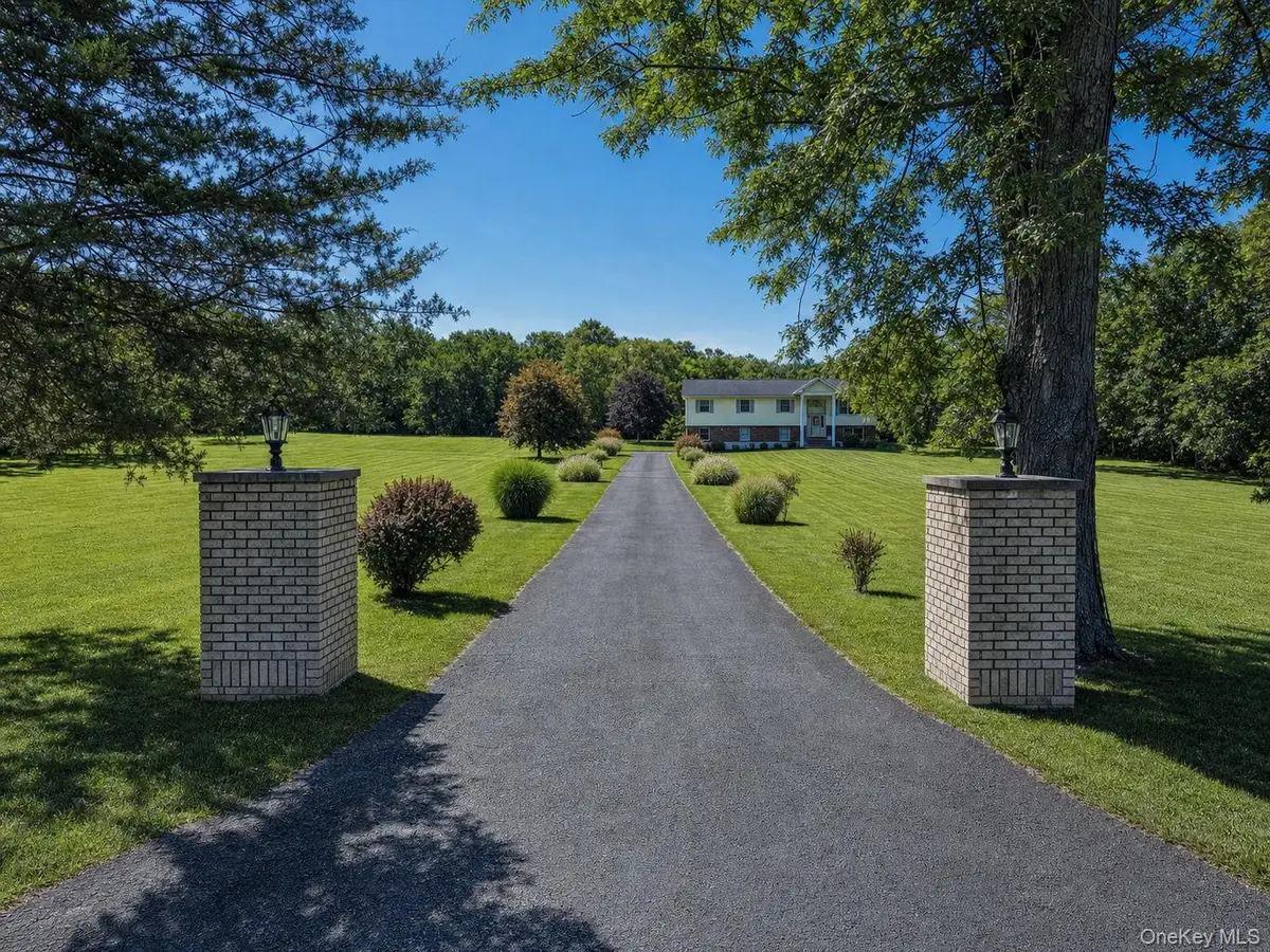 7 Greycourt Road, Chester, NY 10918 - #1